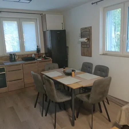 Apartmanovy Dom Kocka Ferienhaus Sastin-Straze
