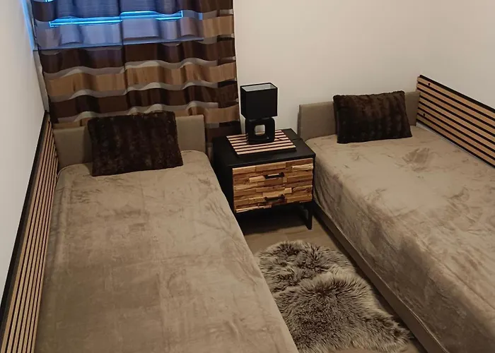 Apartmanovy Dom Kocka * Sastin-Straze