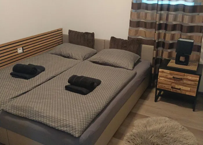 Apartmanovy Dom Kocka 度假居